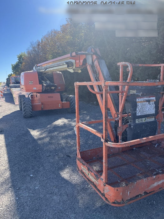 2018 JLG 660SJ