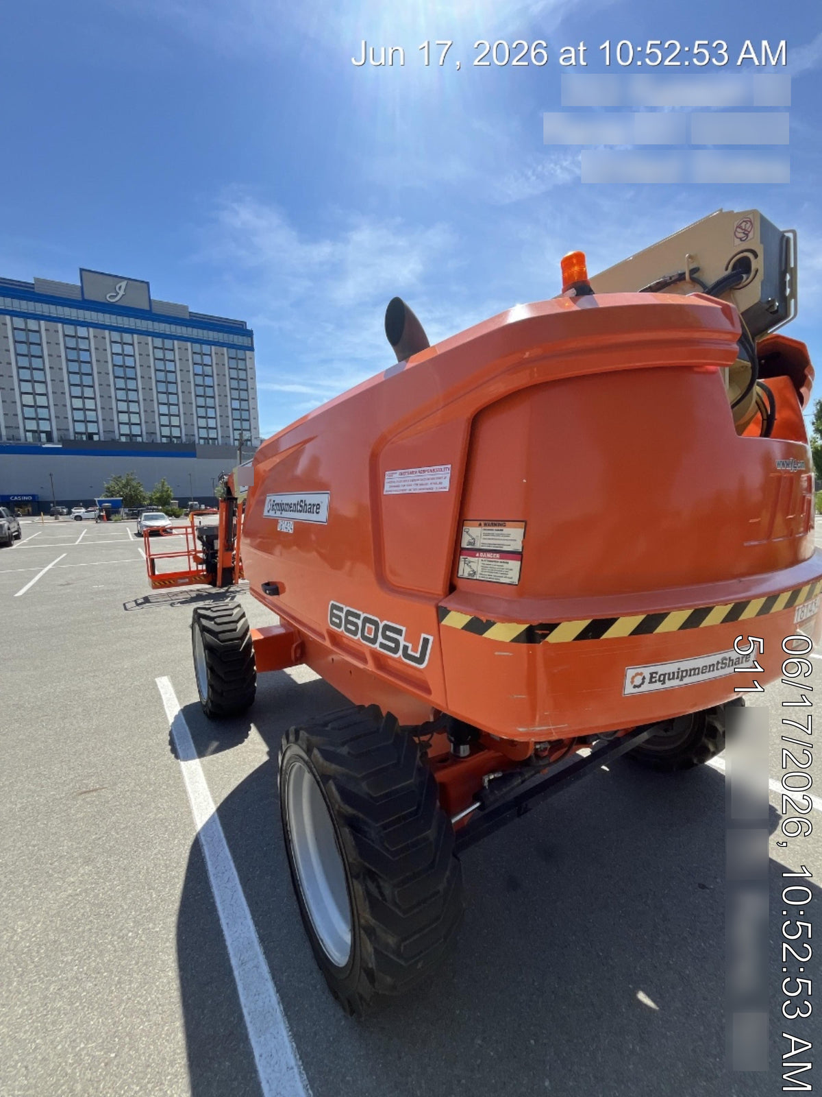 2021 JLG 660SJ