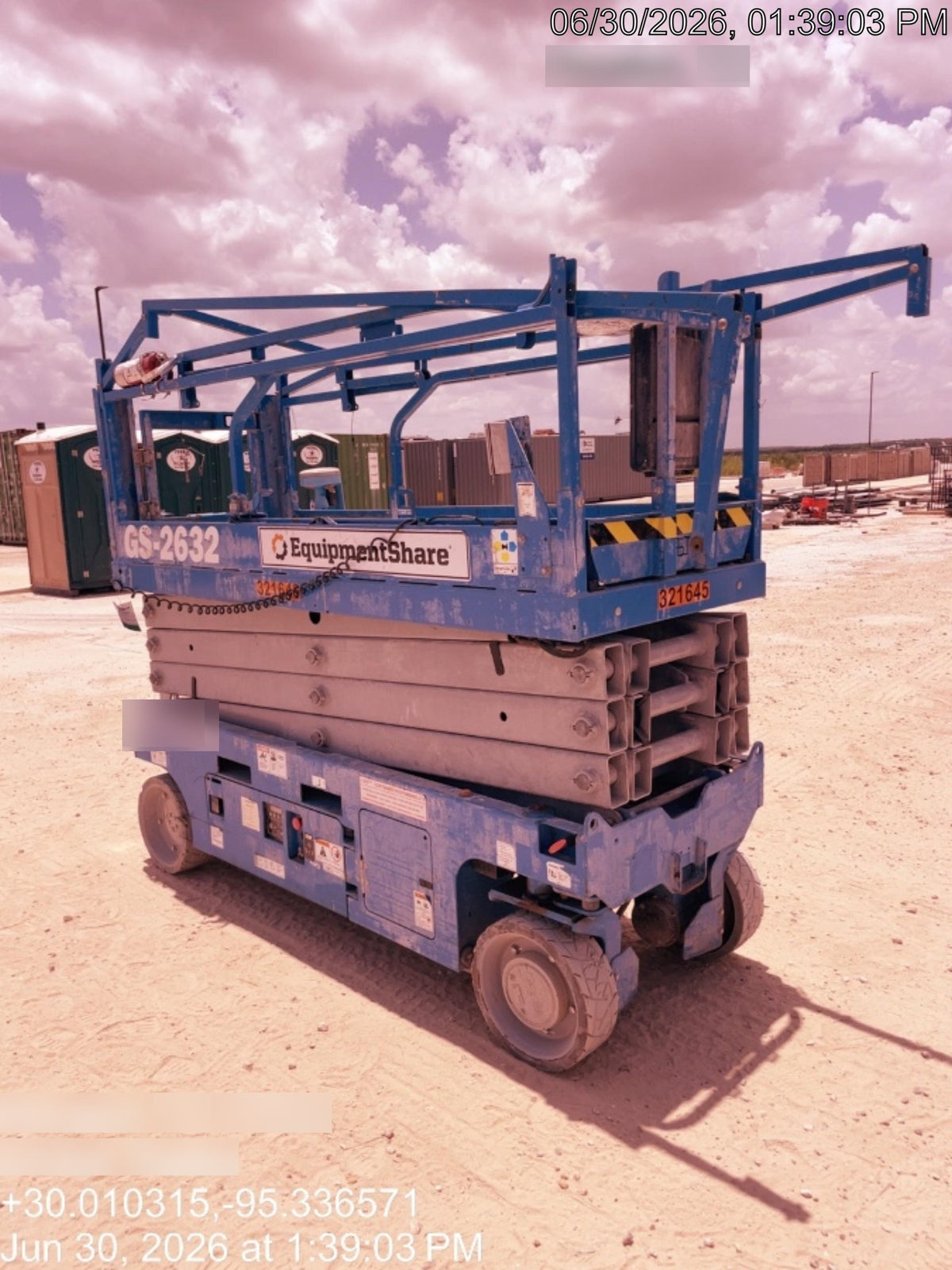 2023 GENIE GS-2632