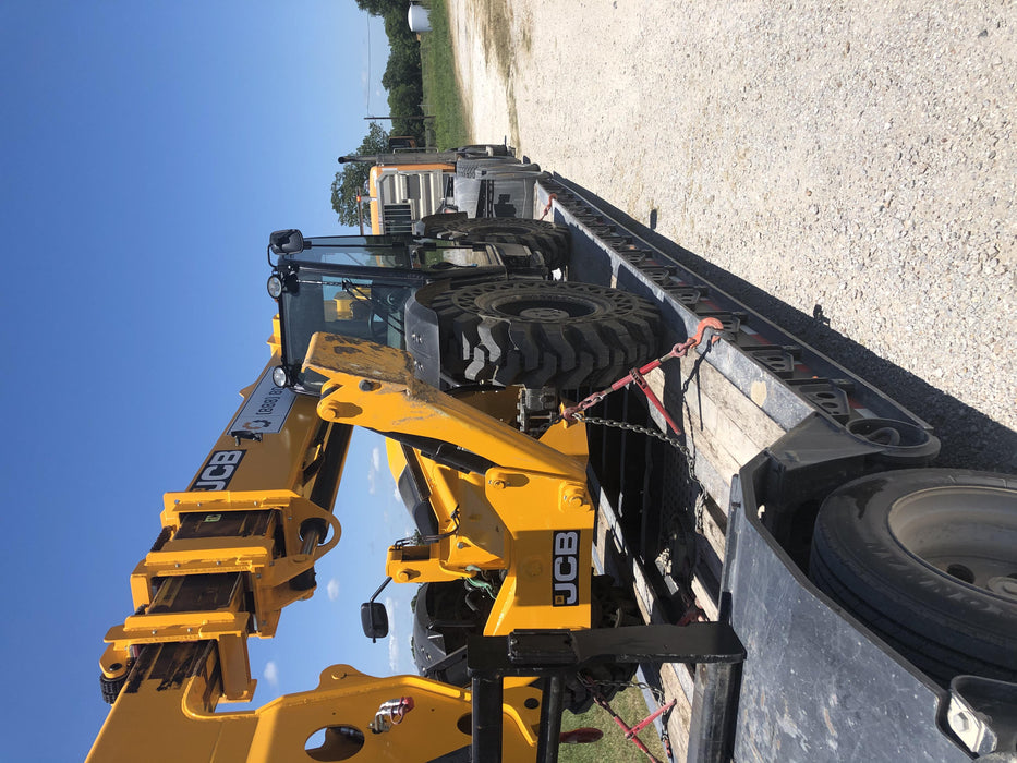 2020 JCB 510-56 Cab/Heat/Air, 74 HP, Solid Tires, STD Worklight, Beacon, Aux Hydraulics, Lifting Eye, Back up Alarm w/66" Carriage/60" Forks