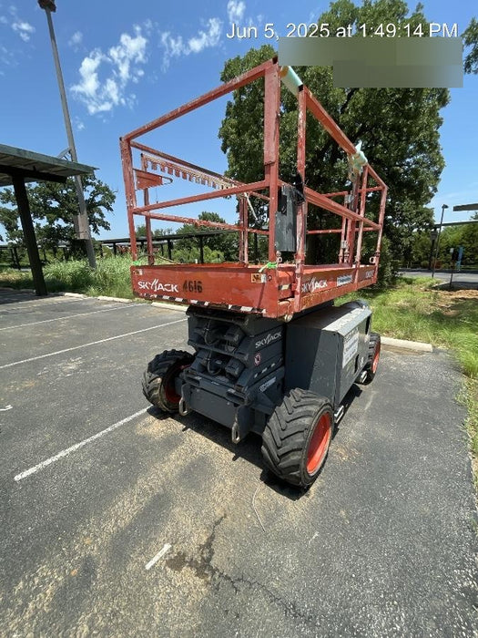 2017 SKYJACK SJ6832 RT