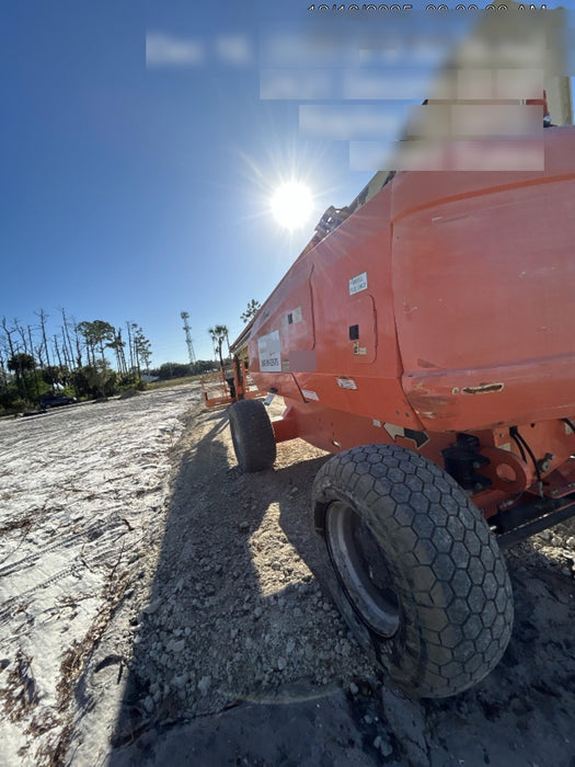 2019 JLG 860SJ