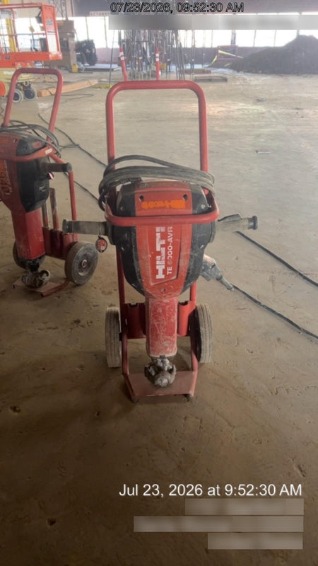 2020 HILTI TE 3000-AVR