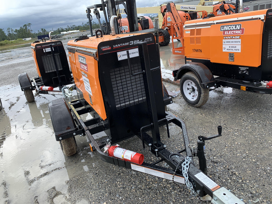 2021 Lincoln Electric Vantage 322 Vantage 322 Ready Pak 3 w/ Decals, ORANGE (includes trailer, cable rack, fender light kit) NO Telematics