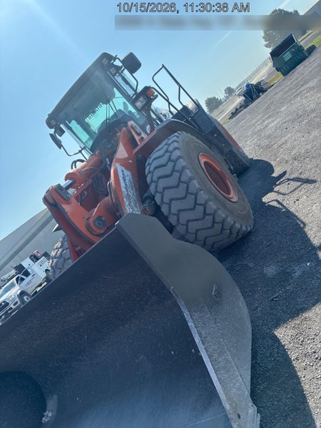 2022 HITACHI ZW220-6
