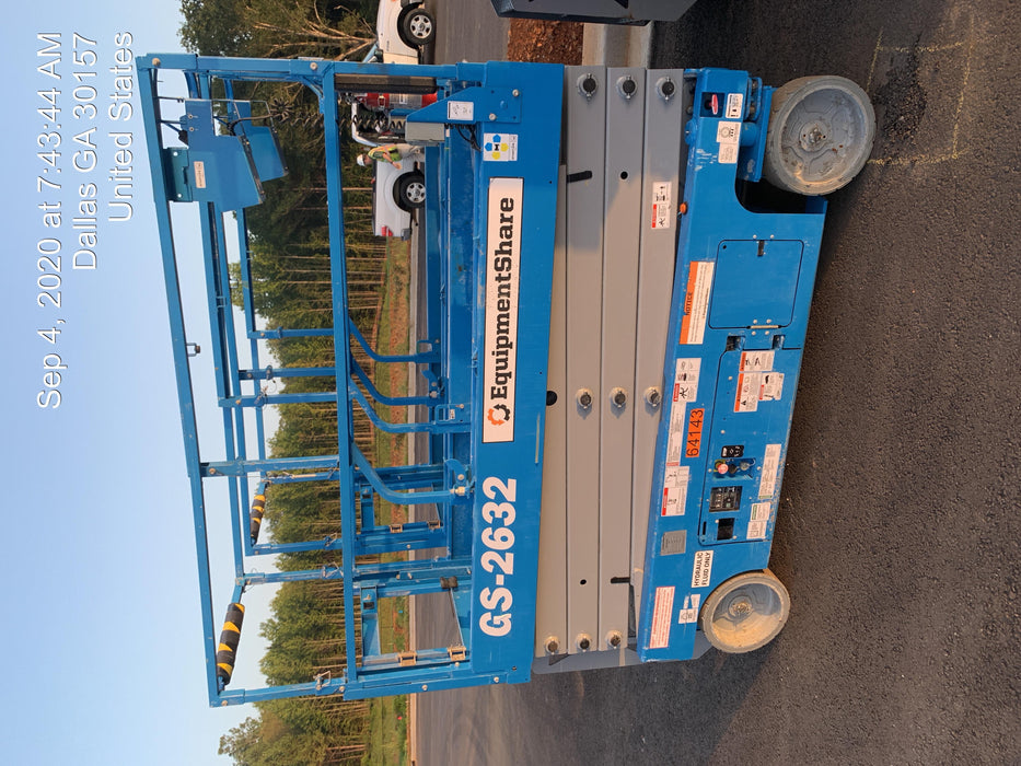 2020 Genie GS-2632 Standard, Folding half height swing gate