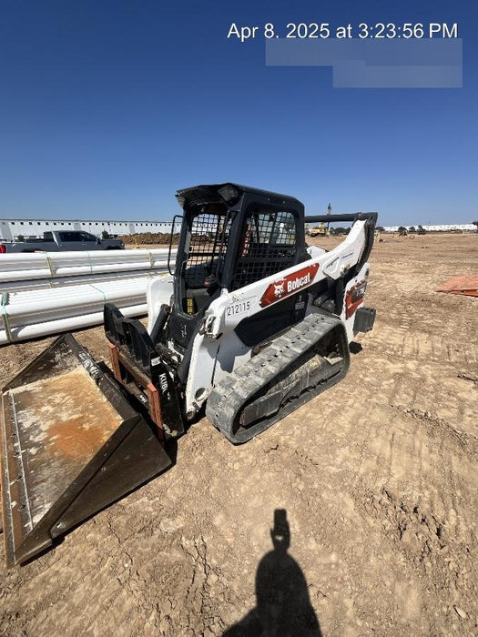 2020 KUBOTA PFL4548 Pallet Forks