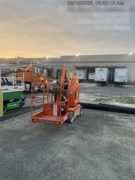 2022 JLG 26E