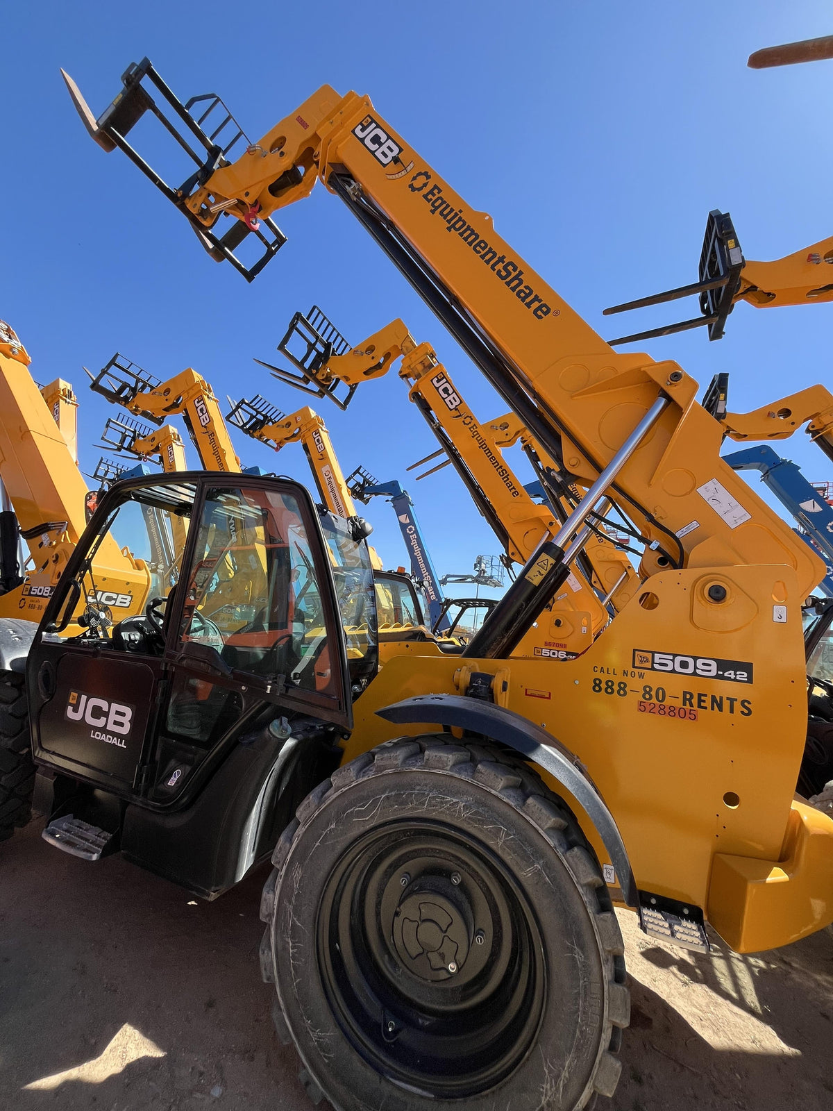 2025 JCB 509-42