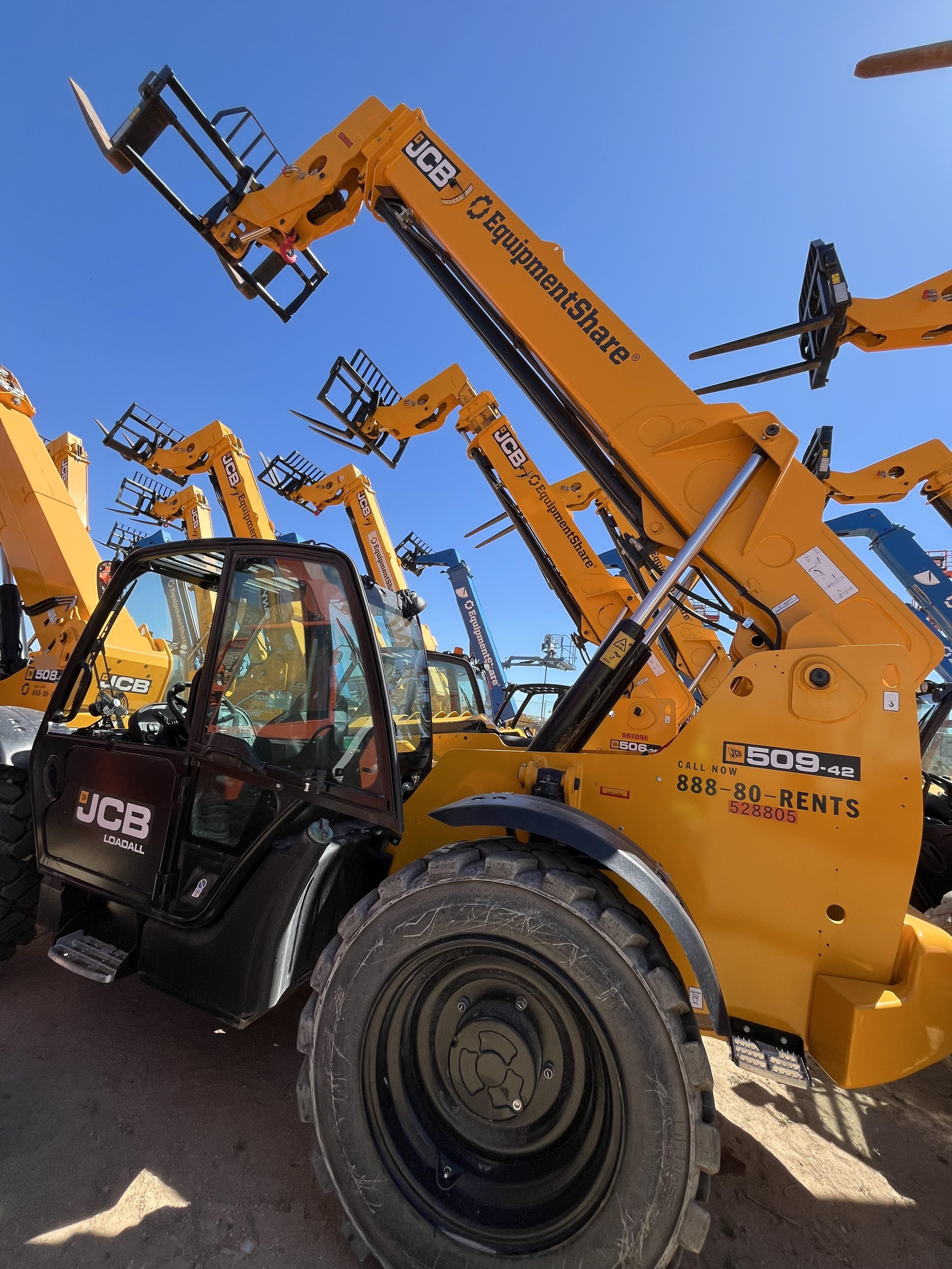 2025 JCB 509-42