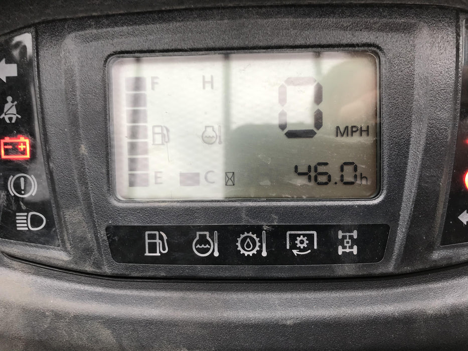 2019 Kubota RTV-X900G-H - 2 Passenger 4wd Utility Cart, LED Strobe, Windshield Tempered Glass, Plastic Canopy, Backup Alarm