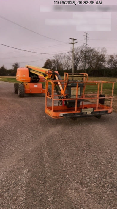 2019 JLG 660SJ