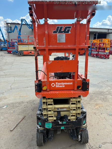 2022 JLG ES1932