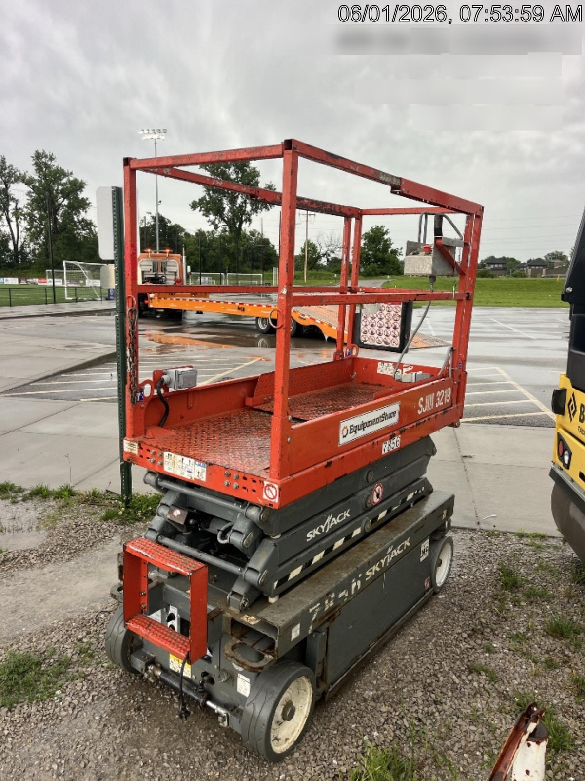 2018 Skyjack SJIII-3219 Skyjack SJIII3219 Scissor Lift w/Trojan Batteries