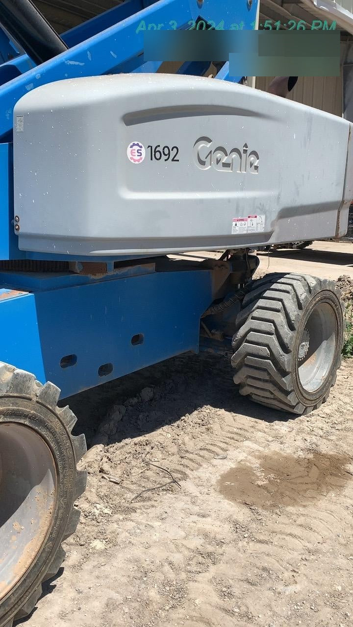 2016 GENIE S-85