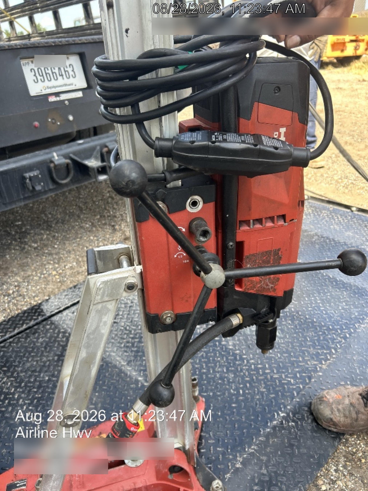 2022 HILTI DD250E