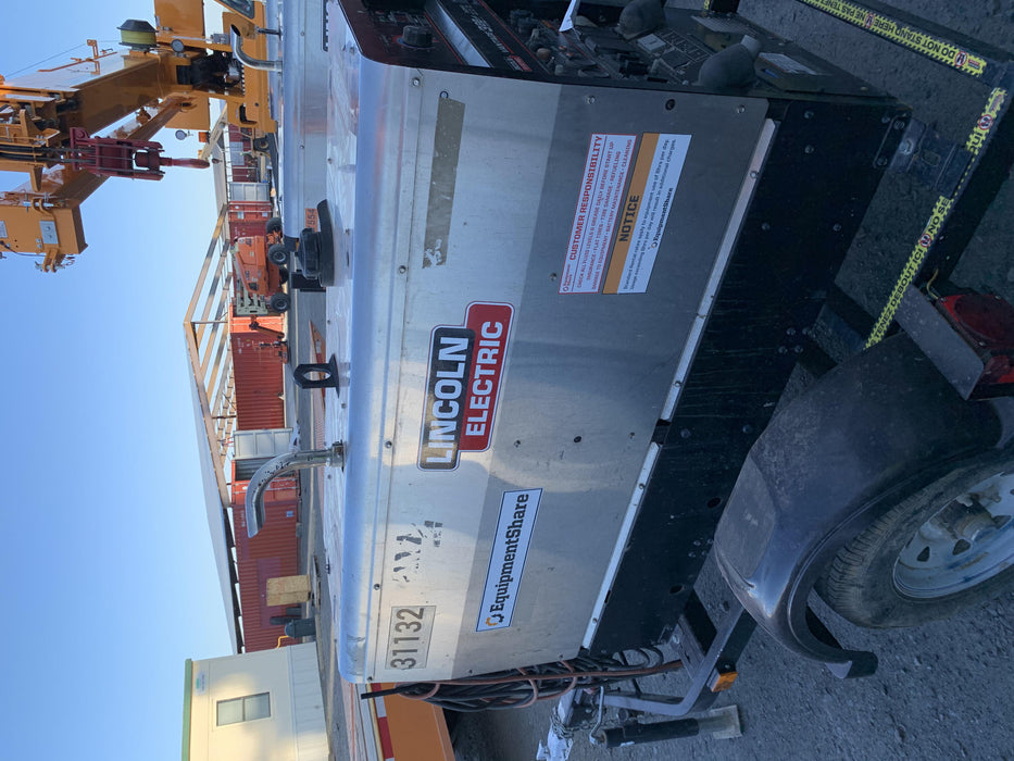 2019 Lincoln Electric Vantage 322 Welder Ready-Pak 3, Two wheel trailer, Fender and Light kit, Cable Rack