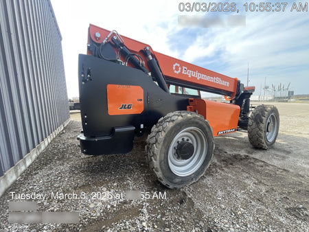 2023 SKYTRAK 8042