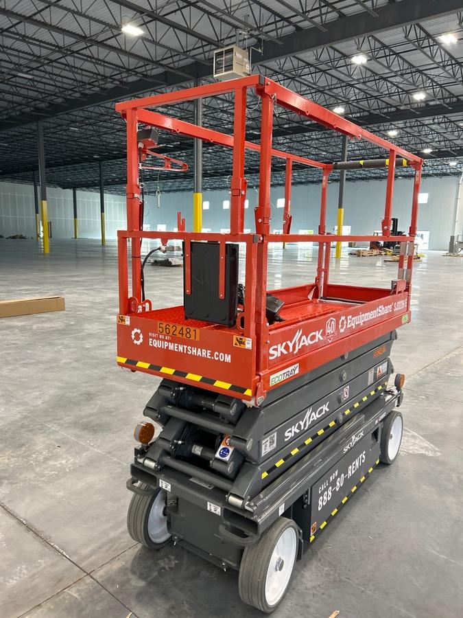 2025 SKYJACK SJ3226