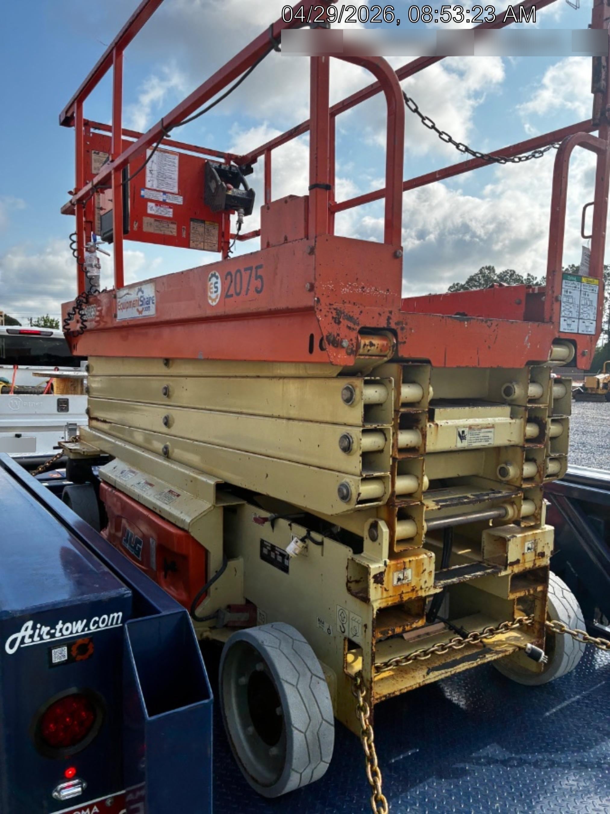 2016 JLG 3246ES