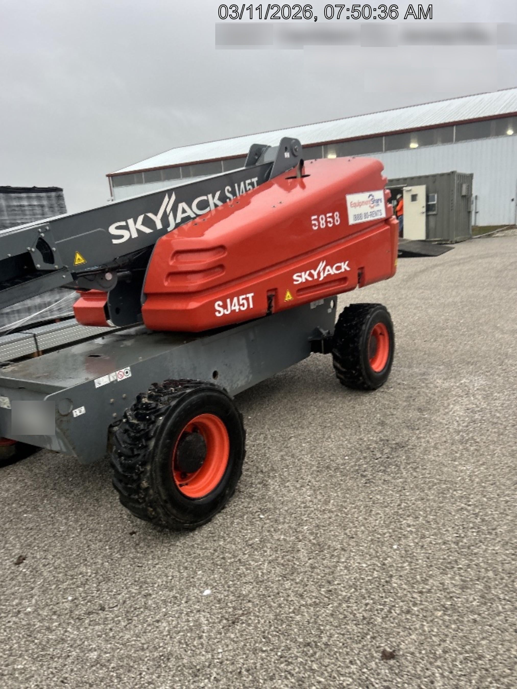 2017 SKYJACK SJ45T+