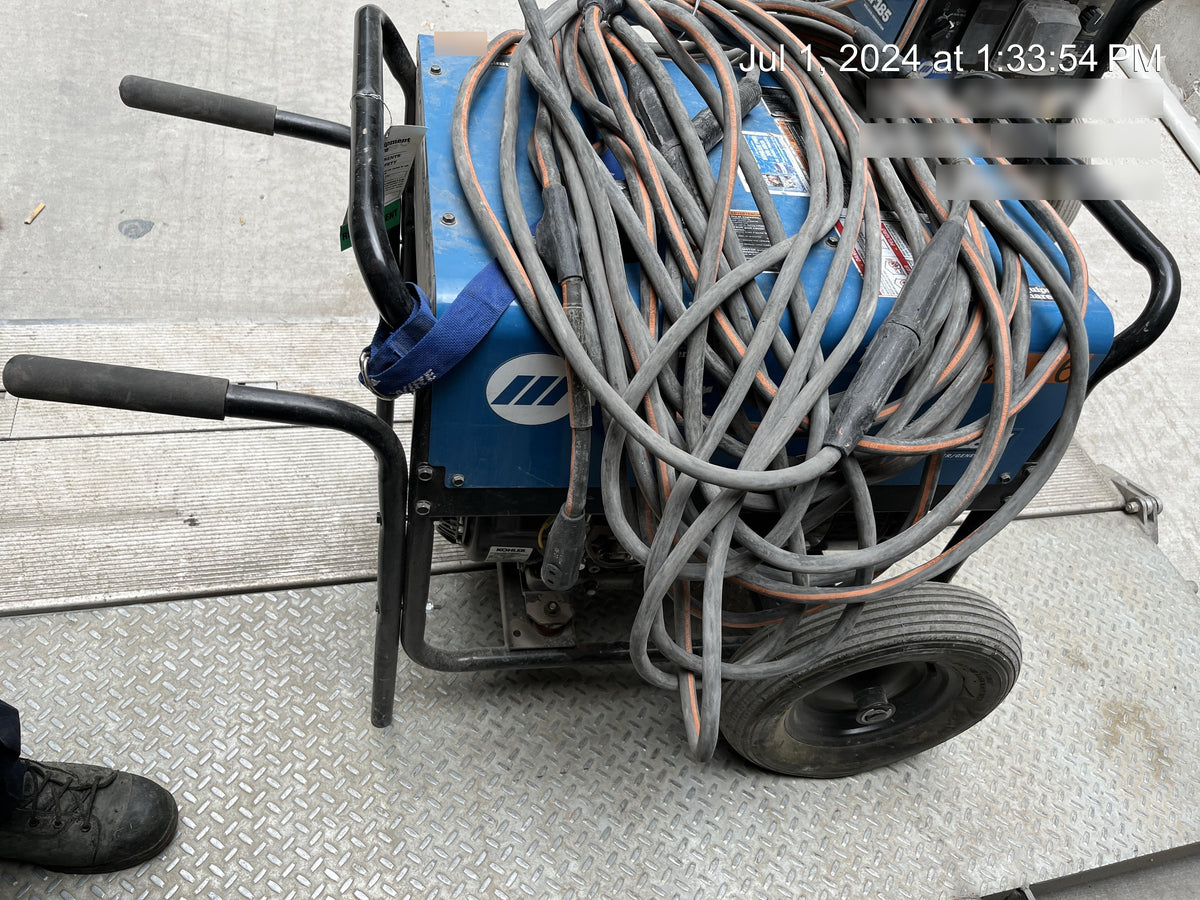 2023 Miller Electric Blue Star 185 Engine Driven Welder, Electric Start, 13 hp, Gas, 6,500 W Peak 907664