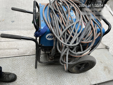 2023 Miller Electric Blue Star 185 Engine Driven Welder, Electric Start, 13 hp, Gas, 6,500 W Peak 907664