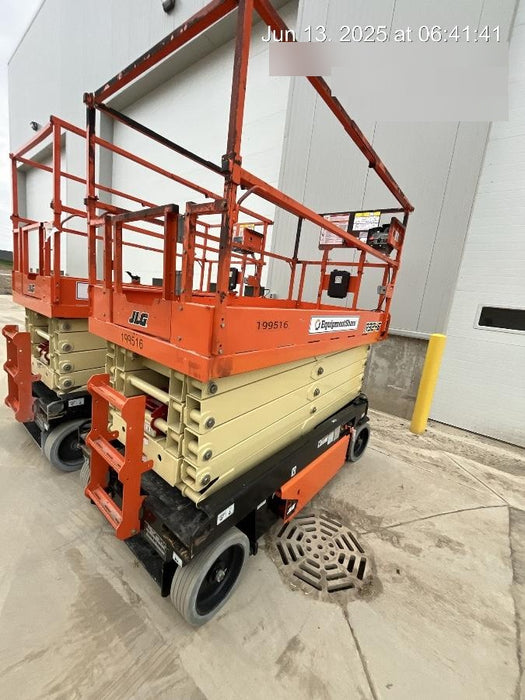2021 JLG R3246