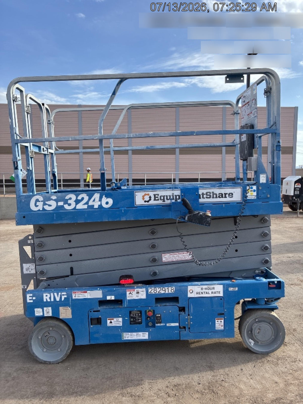2022 GENIE GS-3246