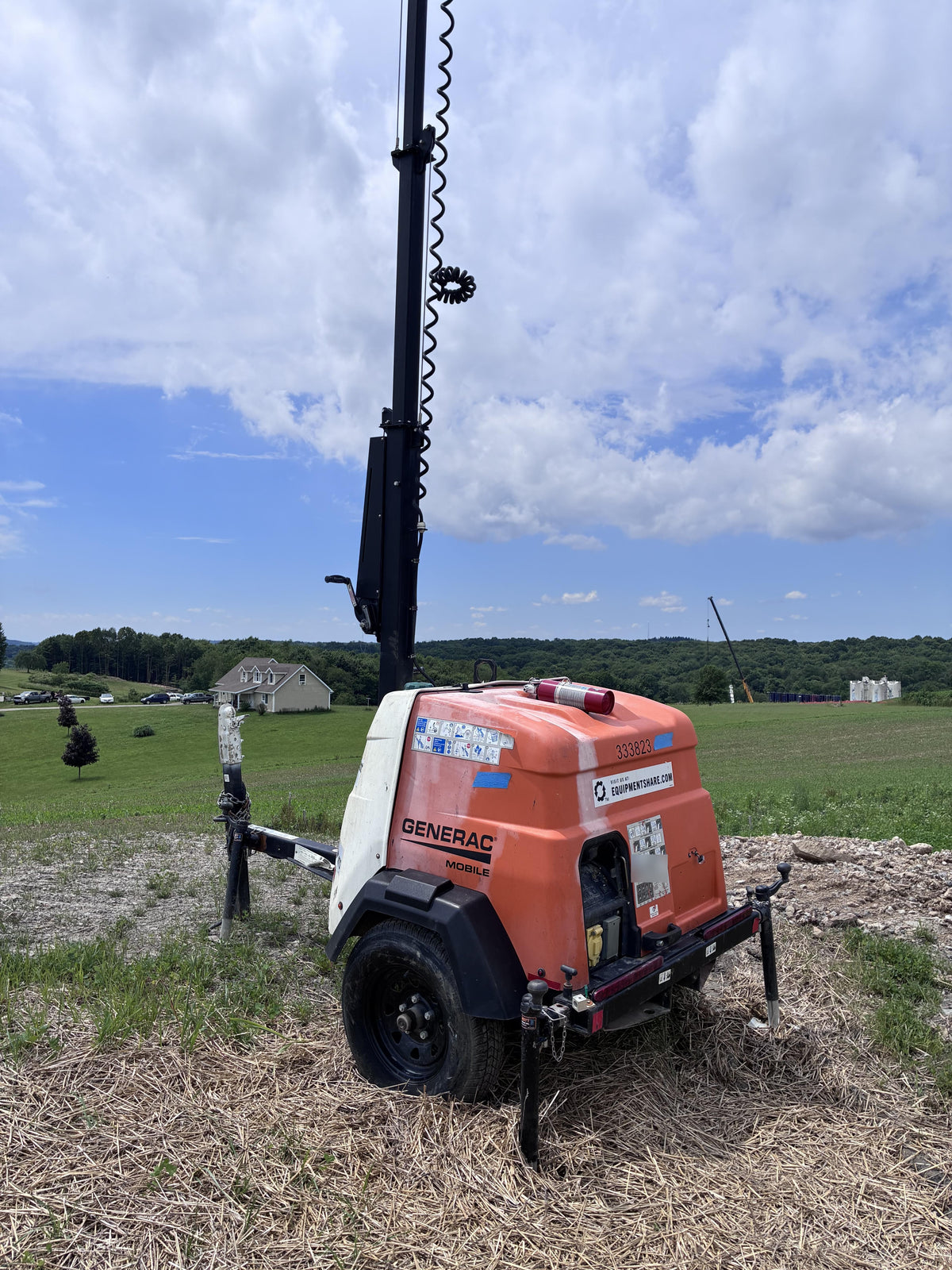 2023 Generac MLT2 Diesel, Flex Switch 120V Input, Powerzone Controller, (4) 320W LED Lights, 4kW Generator, 39.9 Gal Fuel Tank, 2" Ball, T3