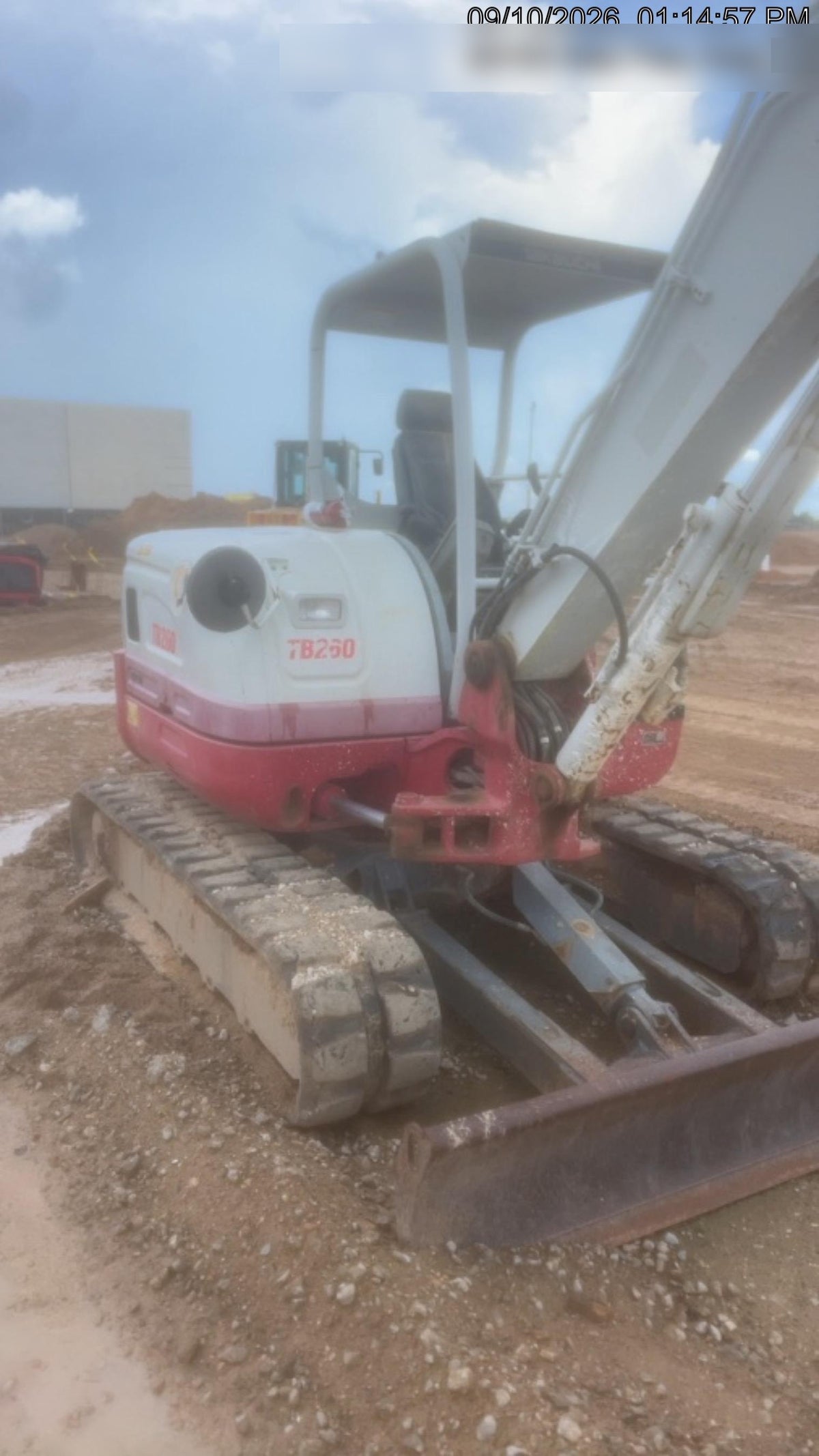 2019 Takeuchi TB260 Canopy w/Rubber Tracks, Auxiliary Hydraulics, Standard Blade, Manual QC