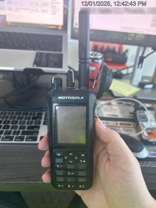 2023 MOTOROLA R7 DISPLAY