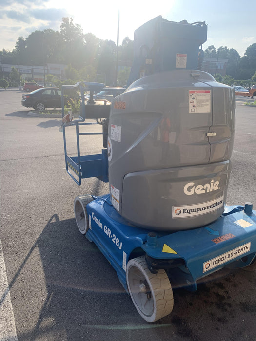 2020 GENIE GR-26J