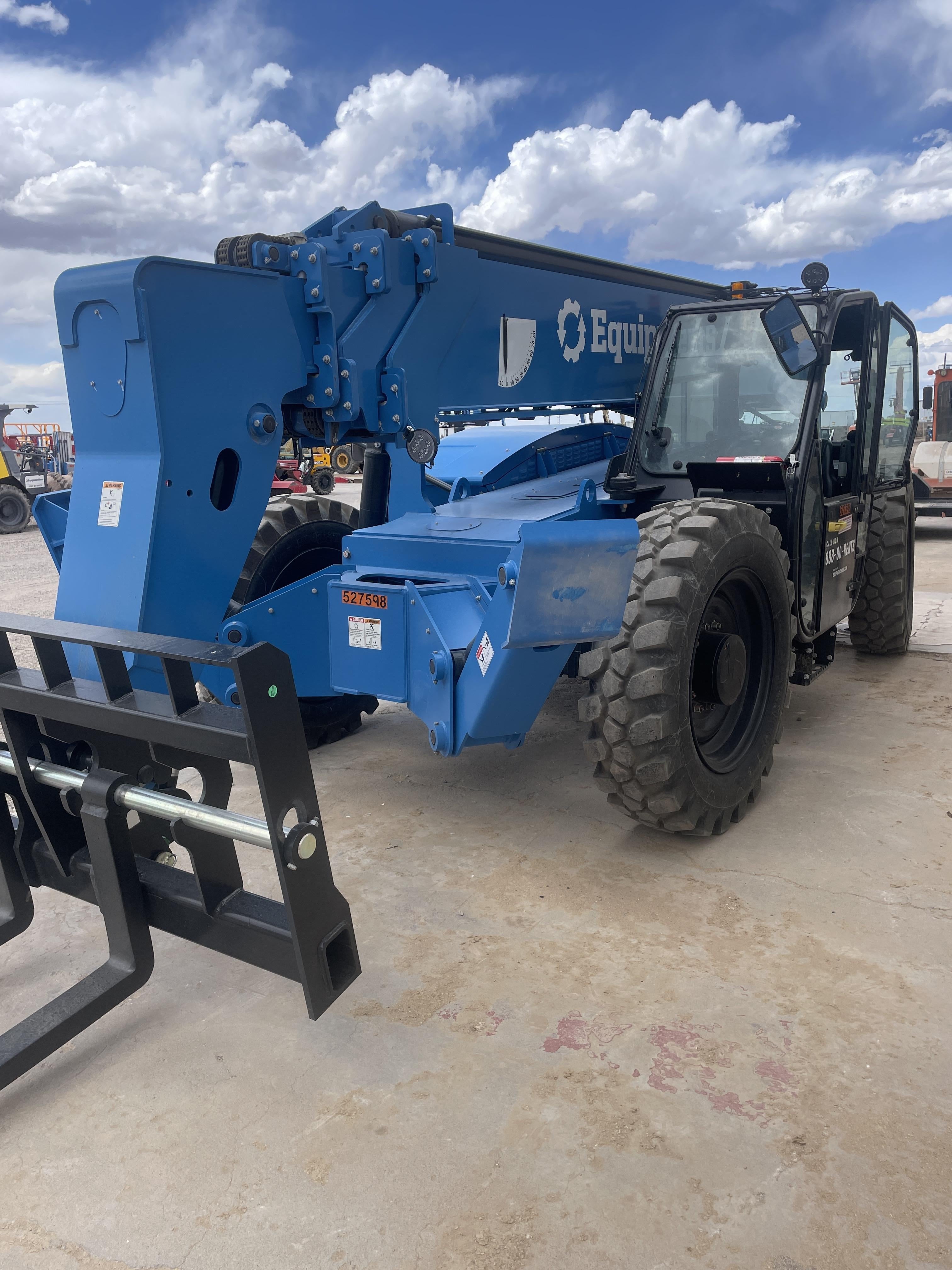 2025 GENIE GTH-1056