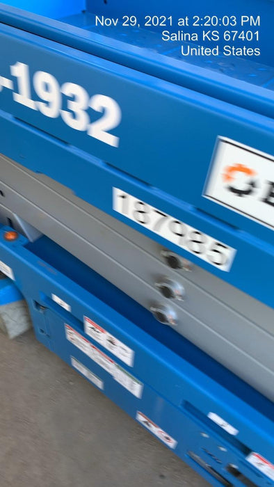 2021 GENIE GS-1932