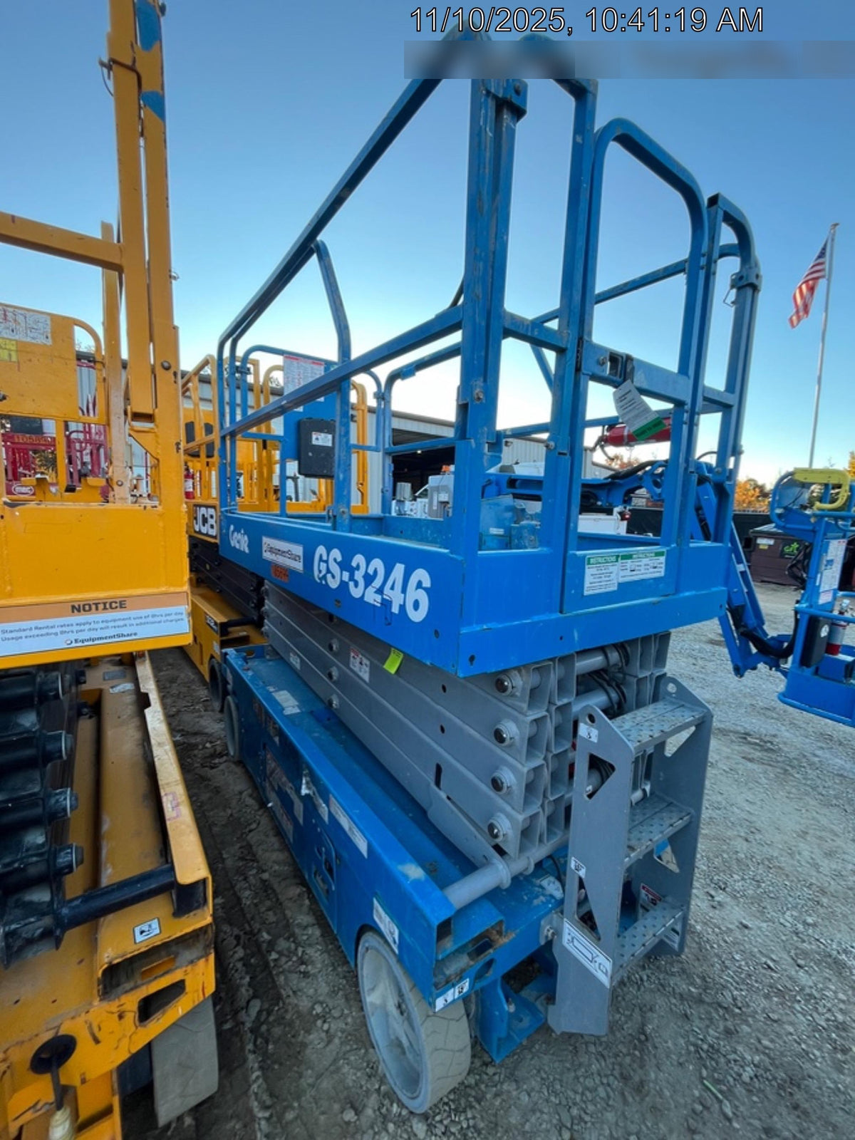 2020 Genie GS-3246 Standard, Folding full height swing gate