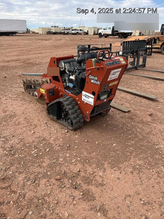 2020 DITCH WITCH C24XA