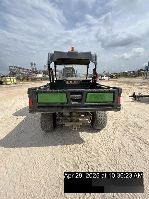 2020 John Deere 815E 2S 2 - 3 Seat UTV, DSL, 4WD, Canopy, Standard Rental Spec