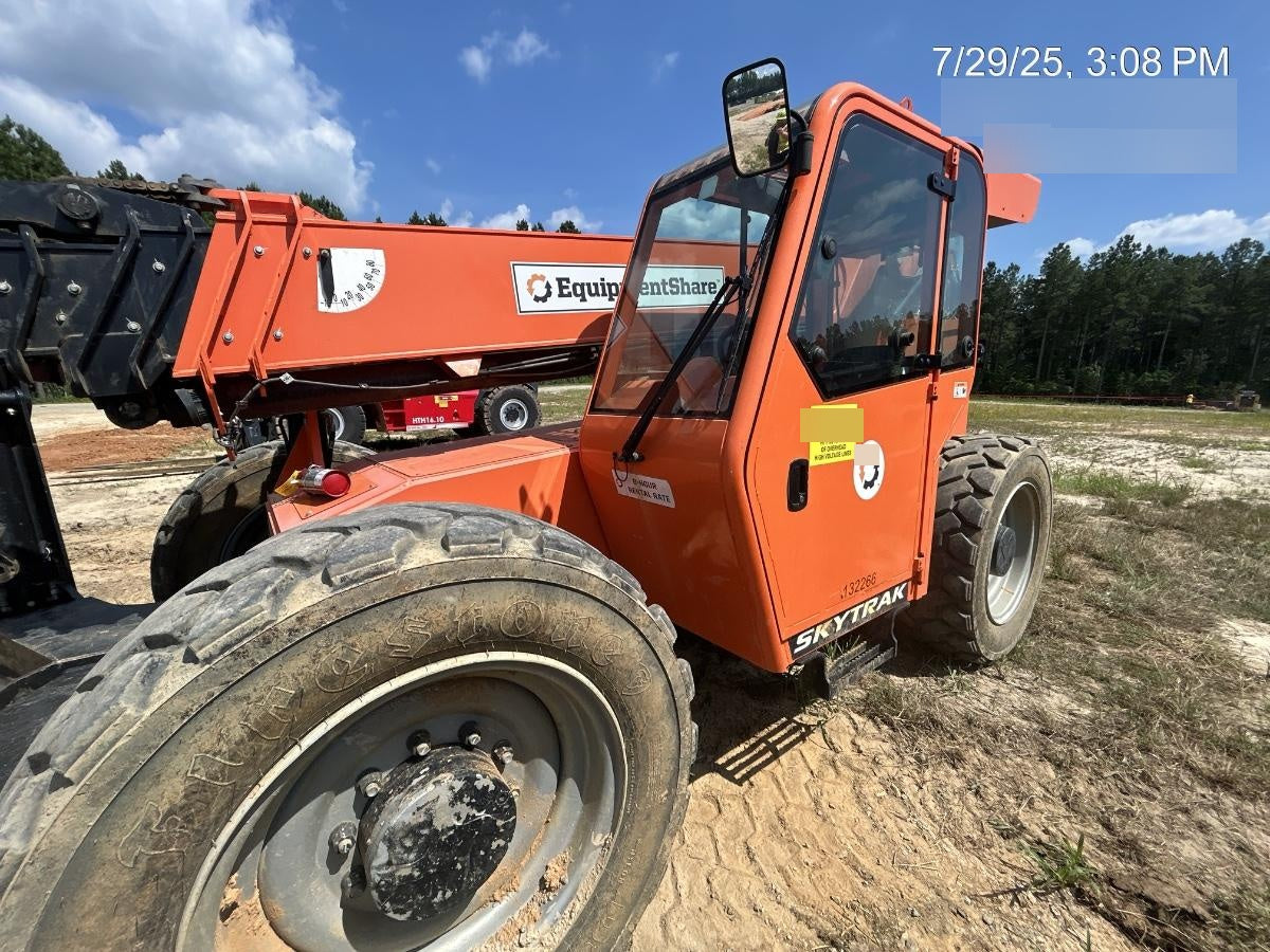 2021 SKYTRAK 12054