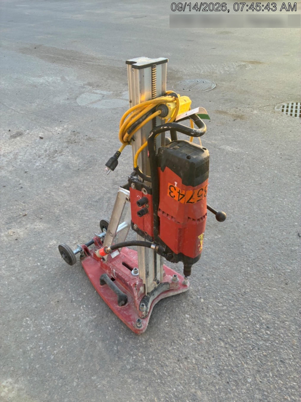 2021 HILTI DD250E