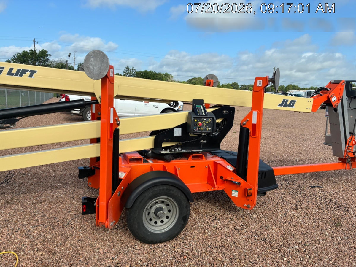2025 JLG T500J