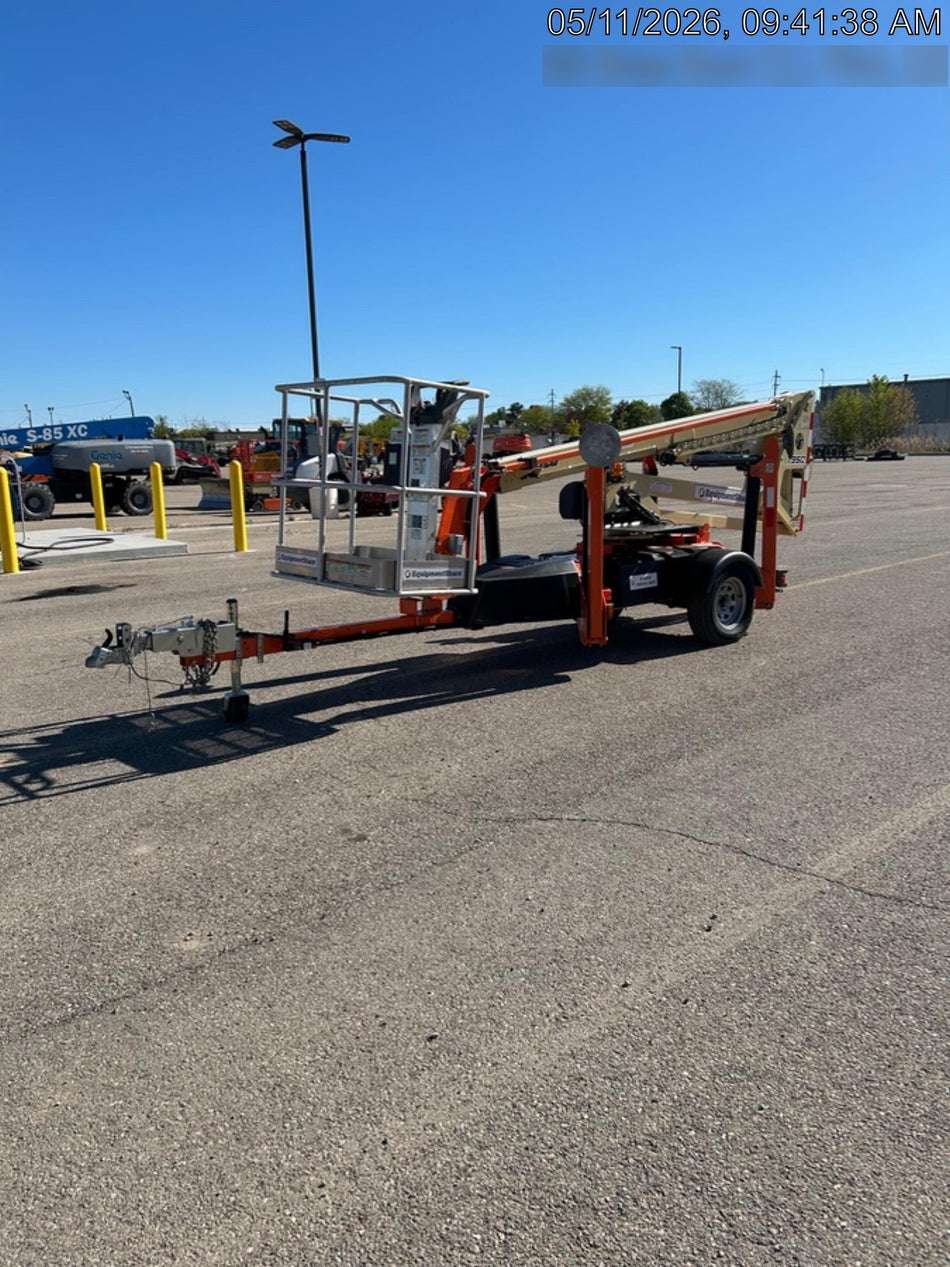 2022 JLG T350