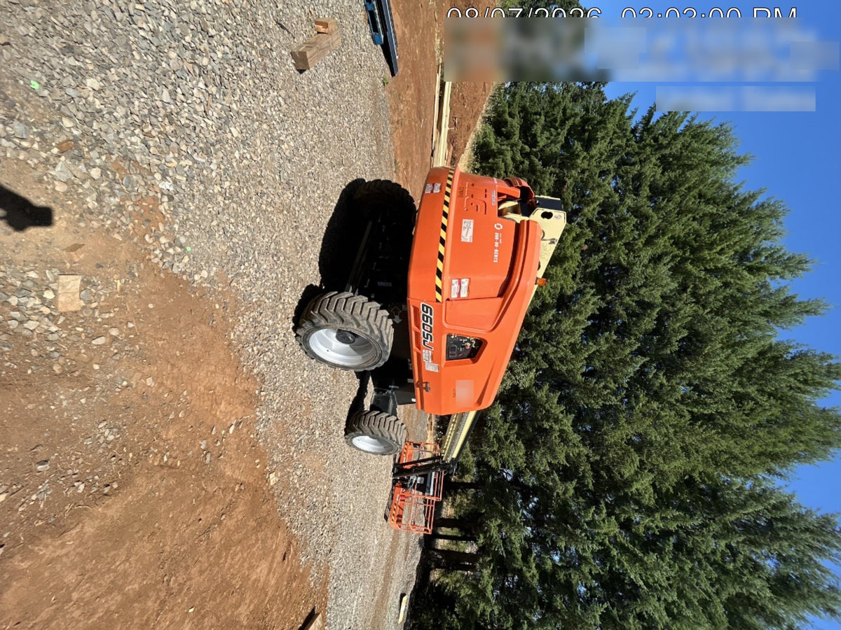 2023 JLG 660SJ