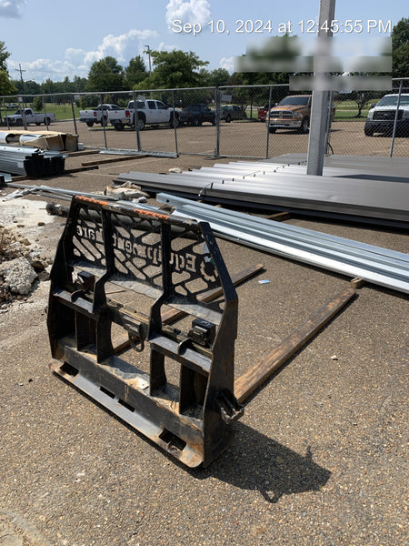 2019 PALADIN 48" Pallet Forks - Paladin