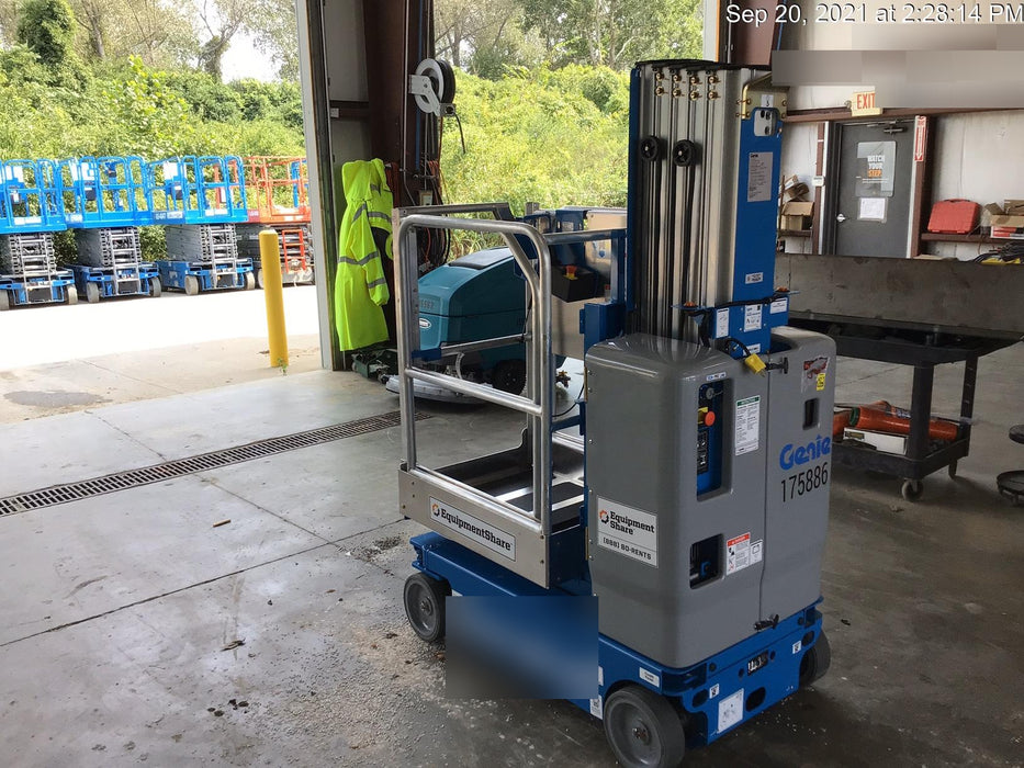 2021 GENIE GR-20