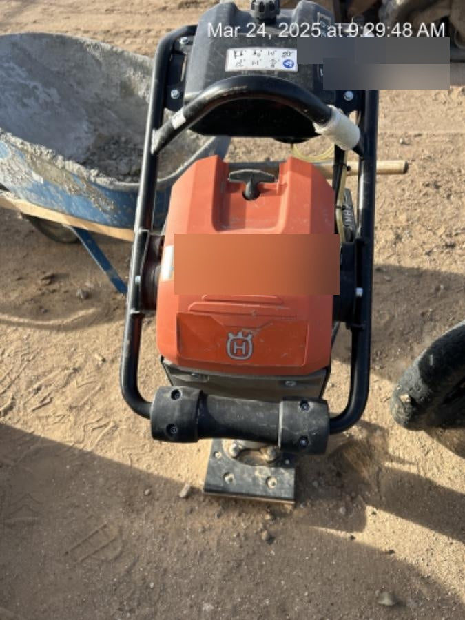 2024 HUSQVARNA LT5005