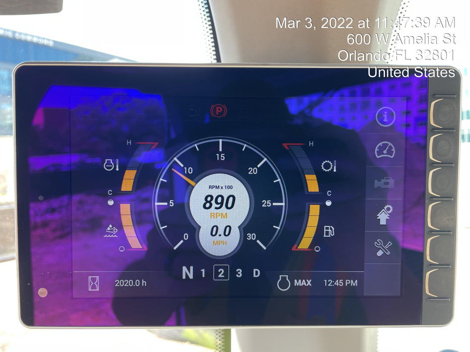 2018 Case 621G CLOSED CAB, JRB 416 STYLE HYD COUPLER