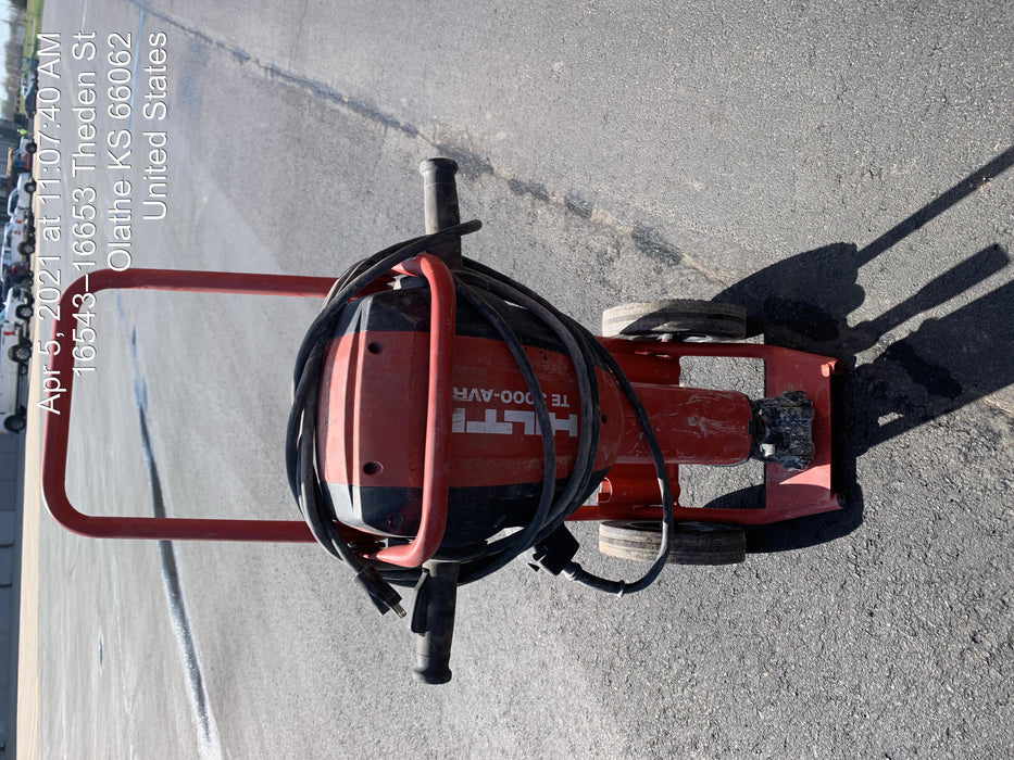 2020 HILTI TE 3000-AVR