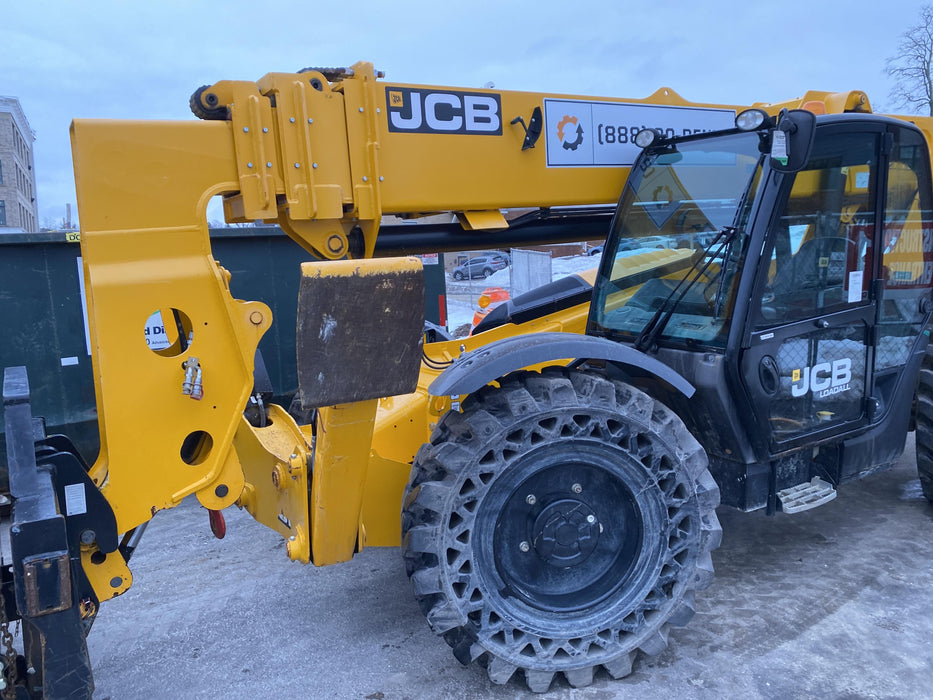 2020 JCB 510-56 Cab/Heat/Air, 74 HP, Solid Tires, STD Worklight, Beacon, Aux Hydraulics, Lifting Eye, Back up Alarm w/66" Carriage/60" Forks