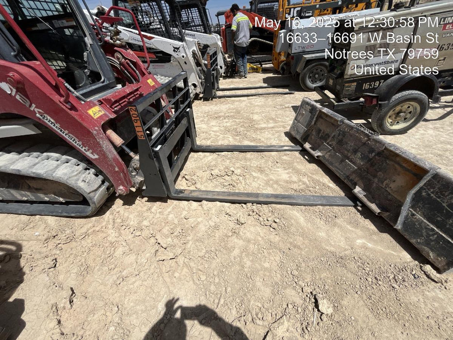 2025 ARROW MATERIAL HANDLING F5100CB - 72"